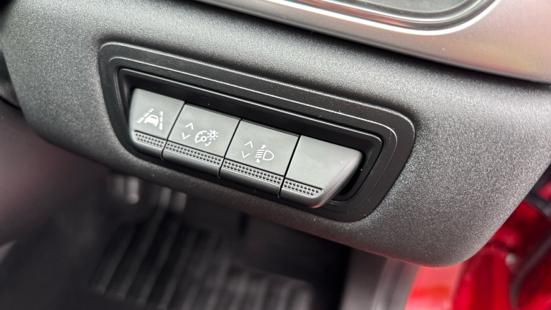 Renault Captur 1.0 TCE 100 Iconic 5dr Petrol Hatchback